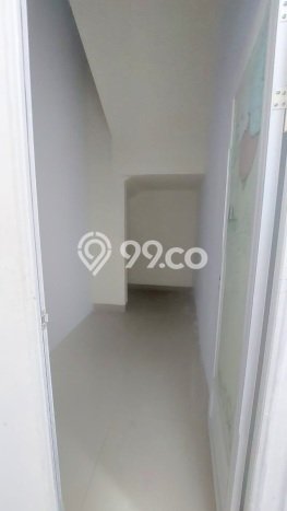Ruko Dijual di Tangerang LT 80m2 & LB 163m2 Lokasi Terbaik! Ruko Dijual di Tangerang LT 80m2 & LB 163m2 Lokasi Terbaik!