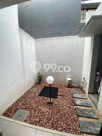 Rumah Elit LB 231m2 Siap Pakai Desain Elegan di Alam Sutera, Tangerang Rumah Elit LB 231m2 Siap Pakai Desain Elegan di Alam Sutera, Tangerang