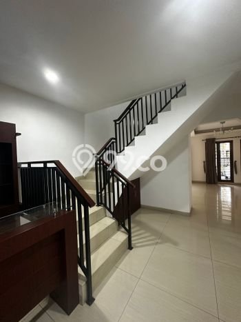 Hot Offer Hunian Premium Ideal dan Luas di Kembangan, Jakarta Barat Hot Offer Hunian Premium Ideal dan Luas di Kembangan, Jakarta Barat
