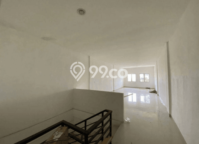 AREA TERSIBUK! Ruko Kawasan Periuk, Luas 190m2m², Pusat Komersial AREA TERSIBUK! Ruko Kawasan Periuk, Luas 190m2m², Pusat Komersial