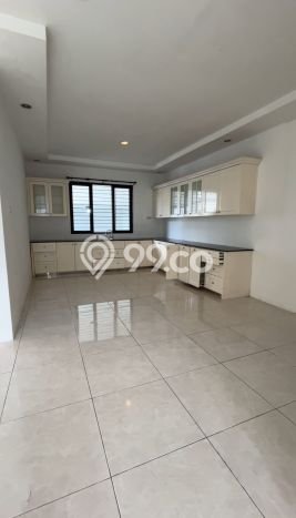 Rumah Mewah LB 270m2 Siap Pakai Desain Elegan di Bintaro, Jakarta Selatan Rumah Mewah LB 270m2 Siap Pakai Desain Elegan di Bintaro, Jakarta Selatan