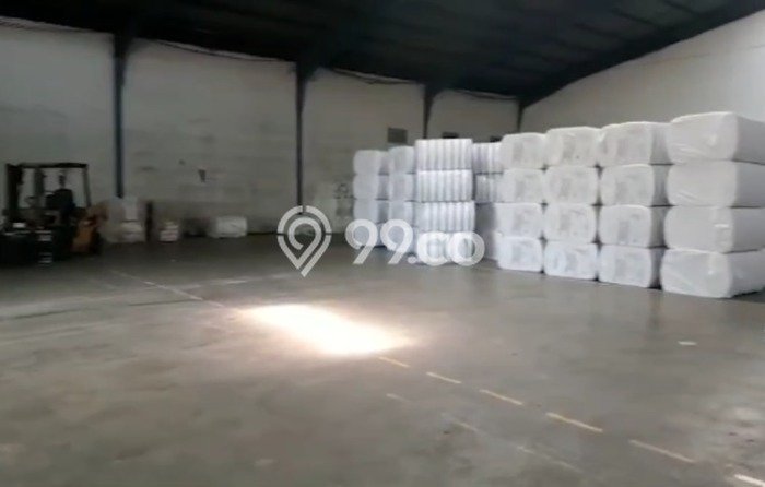 Unit Pabrik Dijual di Cikande Serang Luas Bangunan 10600m2 Unit Pabrik Dijual di Cikande Serang Luas Bangunan 10600m2