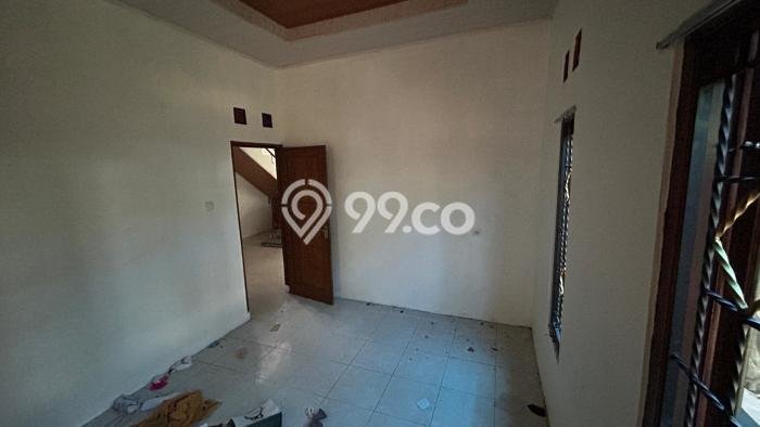 Dijual Rumah 5 Kamar Lokasi Ideal Bagus dan Strategis di Tamansari Dijual Rumah 5 Kamar Lokasi Ideal Bagus dan Strategis di Tamansari