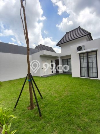 Jual Rumah Luas Elegan Dengan View Eksklusif di Tidar, Malang Jual Rumah Luas Elegan Dengan View Eksklusif di Tidar, Malang