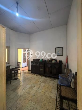 Rumah Mewah Dijual LT 255m2 di Klojen, Malang Rumah Mewah Dijual LT 255m2 di Klojen, Malang