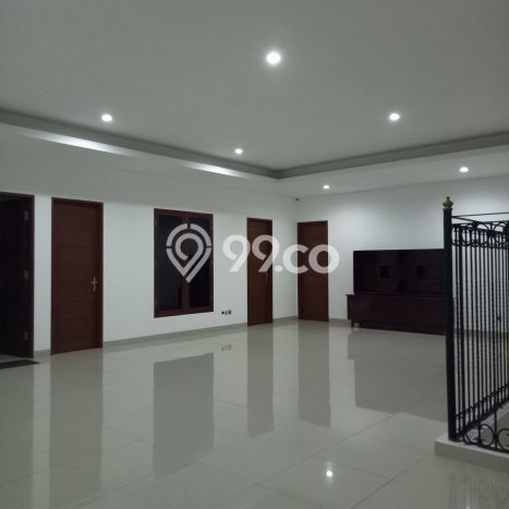 Siap Huni Hunian Elit 6 Kamar di Pancoran Dekat ke Mana Pun Siap Huni Hunian Elit 6 Kamar di Pancoran Dekat ke Mana Pun