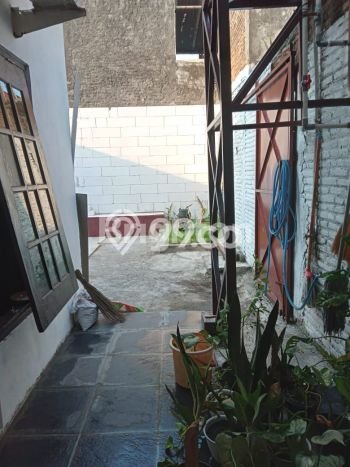 Dijual Rumah 3 Kamar Lokasi Strategis Nyaman dan Strategis di Pasar Kliwon Dijual Rumah 3 Kamar Lokasi Strategis Nyaman dan Strategis di Pasar Kliwon