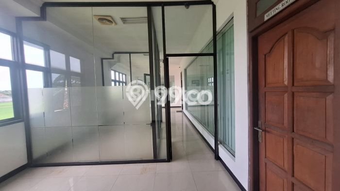 Gudang Paling Dicari LB 1800m2 Dijual di Baki Gudang Paling Dicari LB 1800m2 Dijual di Baki
