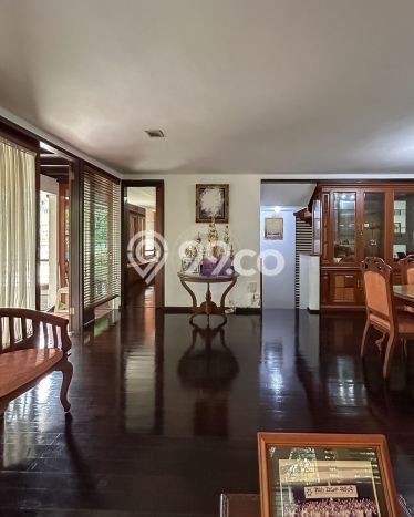 Rumah Elit LB 330m2 Siap Pakai Desain Elegan di Cipete, Jakarta Selatan Rumah Elit LB 330m2 Siap Pakai Desain Elegan di Cipete, Jakarta Selatan