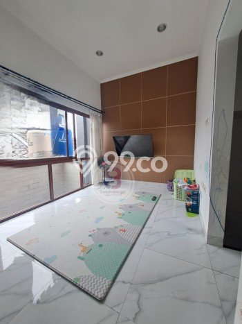 Dijual Rumah 4 Kamar Lokasi Ideal Bagus dan Strategis di Ciputat Dijual Rumah 4 Kamar Lokasi Ideal Bagus dan Strategis di Ciputat