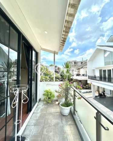 Jual Rumah Favorit Siap Huni LB 130m2 di Ciputat, Tangerang Selatan Jual Rumah Favorit Siap Huni LB 130m2 di Ciputat, Tangerang Selatan
