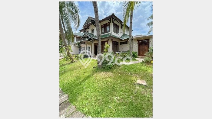 Rumah Elit Modern Tanpa Renovasi di Bintaro Tangerang Selatan Rumah Elit Modern Tanpa Renovasi di Bintaro Tangerang Selatan