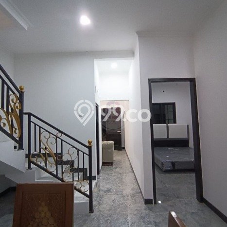 Jual Rumah Minimalis Bagus Punya 3 KT di Karang Tengah Tangerang SHM Jual Rumah Minimalis Bagus Punya 3 KT di Karang Tengah Tangerang SHM