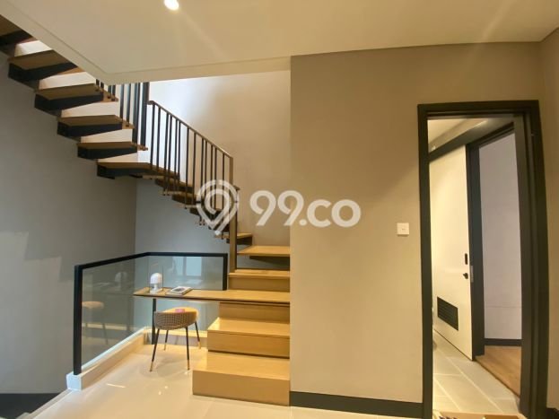 Rumah Elit LB 144m2 Siap Pakai Desain Elegan di Gading Serpong, Tangerang Rumah Elit LB 144m2 Siap Pakai Desain Elegan di Gading Serpong, Tangerang