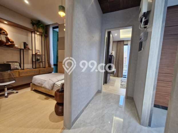 Jual Rumah Mewah Elegan Dengan View Eksklusif di Jakarta Garden City, Jakarta Timur Jual Rumah Mewah Elegan Dengan View Eksklusif di Jakarta Garden City, Jakarta Timur
