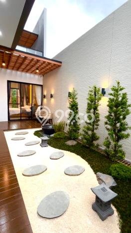 Siap Huni Rumah Mewah 4 Kamar di Cakung Dekat ke Mana Saja Siap Huni Rumah Mewah 4 Kamar di Cakung Dekat ke Mana Saja
