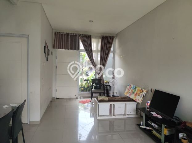 Dijual Cepat Rumah Bagus Siap Huni LB 110m2 di Cakung, Jakarta Timur Dijual Cepat Rumah Bagus Siap Huni LB 110m2 di Cakung, Jakarta Timur