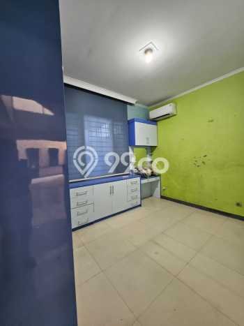 Rumah Luxury Modern Tanpa Renovasi di Metro Permata Tangerang Rumah Luxury Modern Tanpa Renovasi di Metro Permata Tangerang