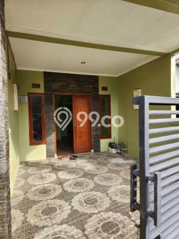 Lokasi terbaik! Rumah siap pakai dikontrakkan di Ciputat Timur LB 90m2 Lokasi terbaik! Rumah siap pakai dikontrakkan di Ciputat Timur LB 90m2