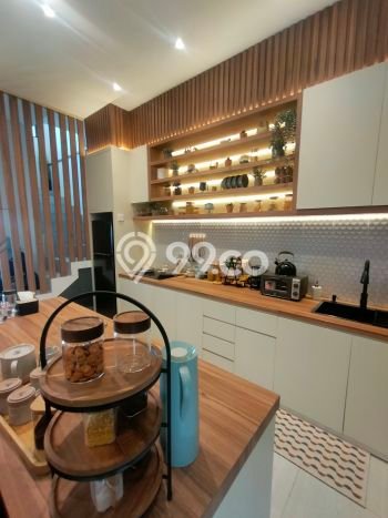 Rumah Strategis Modern Lb 150m2 di Waru, Sidoarjo Rumah Strategis Modern Lb 150m2 di Waru, Sidoarjo