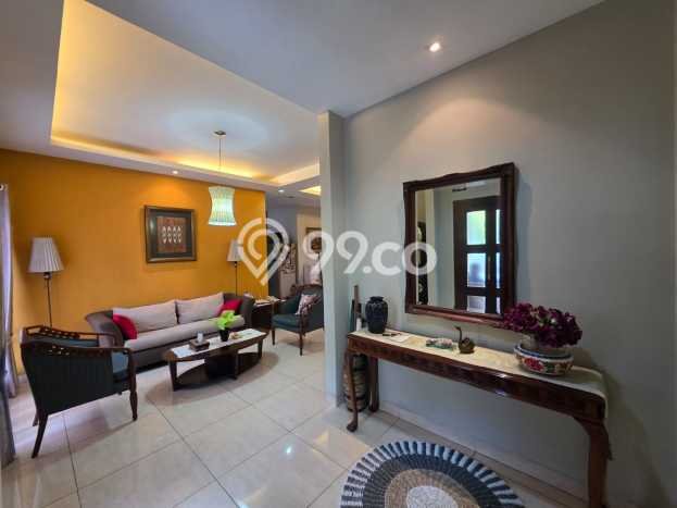 For Sale! Luxury House LT 305m2 Desain Elegan di Lebak Bulus For Sale! Luxury House LT 305m2 Desain Elegan di Lebak Bulus