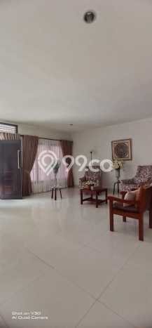 Rumah Mewah Dijual LT 252m2 di Kebayoran Baru, Jakarta Selatan Rumah Mewah Dijual LT 252m2 di Kebayoran Baru, Jakarta Selatan