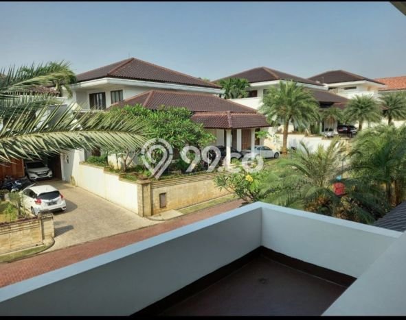 Rumah Luxury Modern Tanpa Renovasi di Pejaten Jakarta Selatan Rumah Luxury Modern Tanpa Renovasi di Pejaten Jakarta Selatan