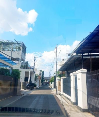 Rumah Berkualitas , Jakarta Selatan, LT 242m2m² LB 100m2m² Rumah Berkualitas , Jakarta Selatan, LT 242m2m² LB 100m2m²