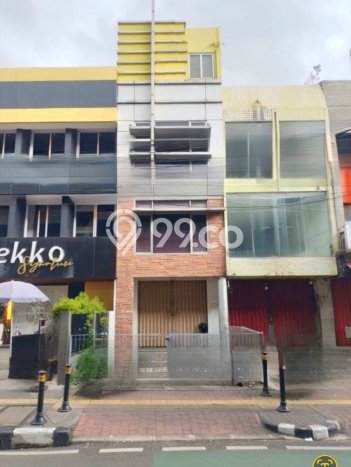 Jual Ruko di Kebayoran Baru, Luas 350m², Kawasan Potensial, Jalan Utama Jual Ruko di Kebayoran Baru, Luas 350m², Kawasan Potensial, Jalan Utama