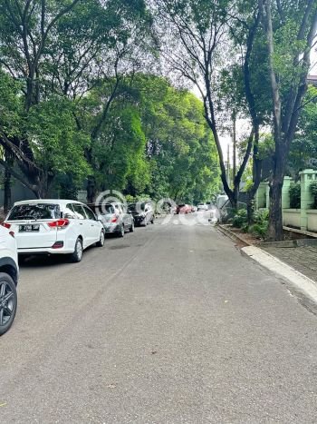 Rumah Elit Modern Siap Huni di Pondok Indah Jakarta Selatan Rumah Elit Modern Siap Huni di Pondok Indah Jakarta Selatan