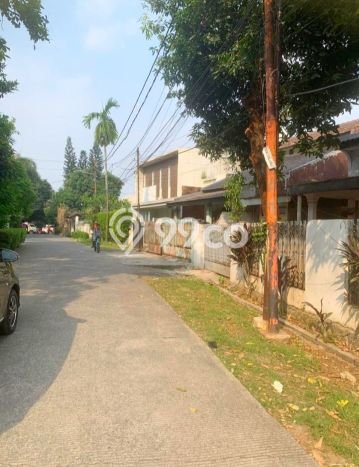DIJUAL CEPAT! Rumah Siap Huni Lokasi Premium Pondok Labu, Luas 215m² Bangunan 200m² DIJUAL CEPAT! Rumah Siap Huni Lokasi Premium Pondok Labu, Luas 215m² Bangunan 200m²