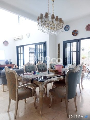 Rumah Mewah LB 500m2 Siap Huni Desain Elegan di Kemang, Jakarta Selatan Rumah Mewah LB 500m2 Siap Huni Desain Elegan di Kemang, Jakarta Selatan