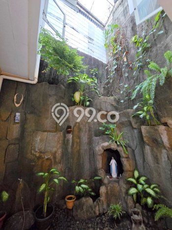 Ready to Use! Premium House LT 160m2 Desain Modern di Pondok Pinang Ready to Use! Premium House LT 160m2 Desain Modern di Pondok Pinang