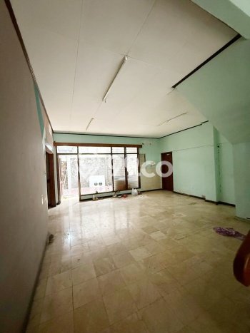 Dijual Hunian Mewah dengan Fasilitas Sekitar Lengkap di Kebayoran Baru, Jakarta Selatan Dijual Hunian Mewah dengan Fasilitas Sekitar Lengkap di Kebayoran Baru, Jakarta Selatan