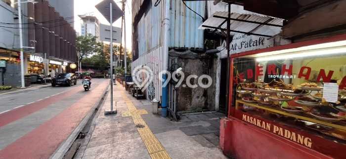 Ruko Bagus LT 299m2 LB 400m2 Dijual di Menteng Jakarta Pusat Ruko Bagus LT 299m2 LB 400m2 Dijual di Menteng Jakarta Pusat