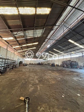 Unit Gudang Dijual di Jakarta Barat LT 4110m2 & LB 3131m2 Unit Gudang Dijual di Jakarta Barat LT 4110m2 & LB 3131m2
