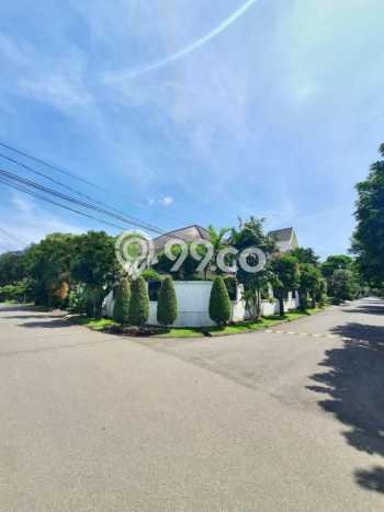 Rumah Elit Modern Siap Huni di Pondok Indah Jakarta Selatan Rumah Elit Modern Siap Huni di Pondok Indah Jakarta Selatan