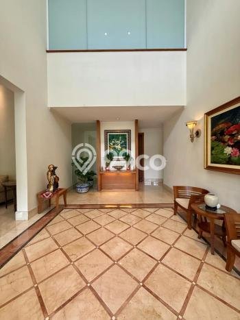 Rumah Mewah LB 1220m2 Siap Pakai Desain Elegan di Pondok Indah, Jakarta Selatan Rumah Mewah LB 1220m2 Siap Pakai Desain Elegan di Pondok Indah, Jakarta Selatan