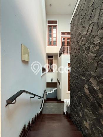 Dijual Rumah Elit Exclusive di Menteng, Jakarta Pusat Dijual Rumah Elit Exclusive di Menteng, Jakarta Pusat