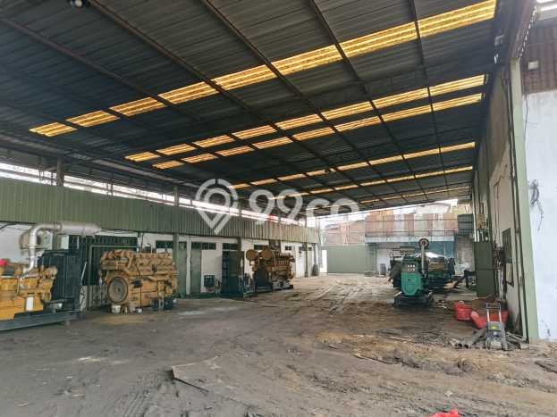 Unit Gudang Dijual di Jakarta Barat LT 4110m2 & LB 3131m2 Unit Gudang Dijual di Jakarta Barat LT 4110m2 & LB 3131m2