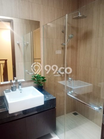 Rumah Kontrakan Jakarta Selatan LT 146m2 LB 298m2 Kawasan Pondok Indah Rumah Kontrakan Jakarta Selatan LT 146m2 LB 298m2 Kawasan Pondok Indah
