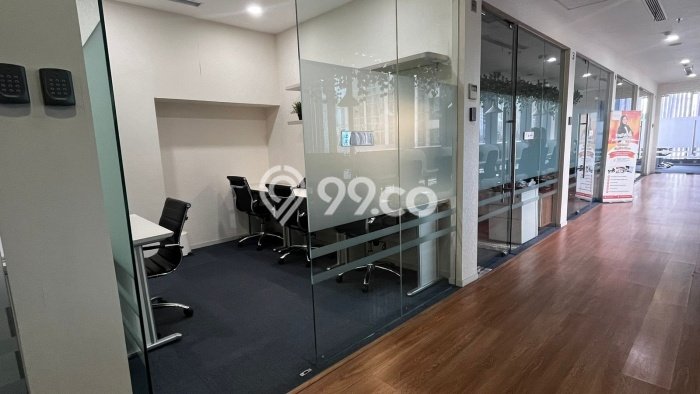 Unit Kantor Disewakan di Bendungan Hilir di Area Ramai & Strategis Unit Kantor Disewakan di Bendungan Hilir di Area Ramai & Strategis