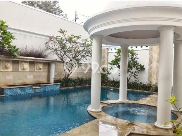 For Sale! Luxury House LT 1312m2 Desain Elegan di Pejaten For Sale! Luxury House LT 1312m2 Desain Elegan di Pejaten