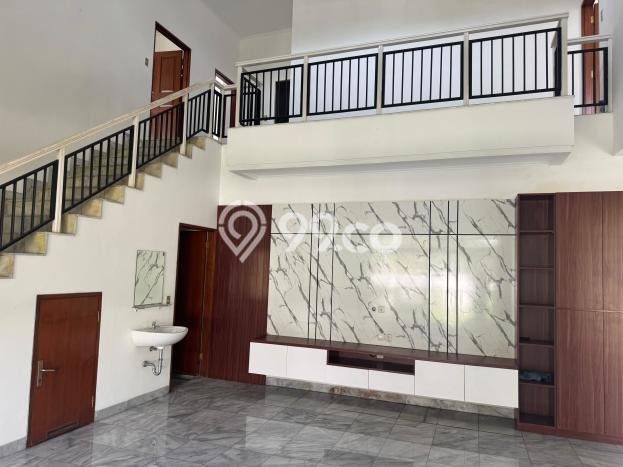 Rumah Kontrakan Jakarta Selatan LT 800m2 LB 600m2 Area Pondok Indah Rumah Kontrakan Jakarta Selatan LT 800m2 LB 600m2 Area Pondok Indah
