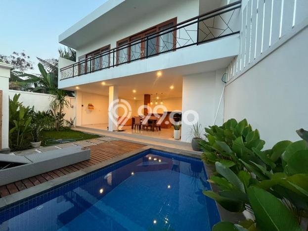 Tempat Strategis! Vila Kawasan , Dimensi 160m2m², Kondisi Terbaik Tempat Strategis! Vila Kawasan , Dimensi 160m2m², Kondisi Terbaik