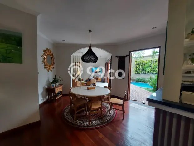Vila Potensial Kawasan , Area 287m2m², Dekat mudah Badung, Badung Vila Potensial Kawasan , Area 287m2m², Dekat mudah Badung, Badung
