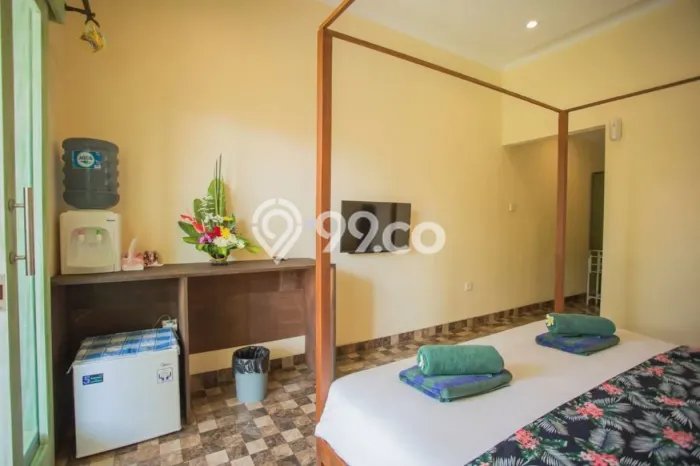 HARGA MENARIK! Vila Kawasan , Luas 300m2m², Kawasan Tenang dan nyaman HARGA MENARIK! Vila Kawasan , Luas 300m2m², Kawasan Tenang dan nyaman