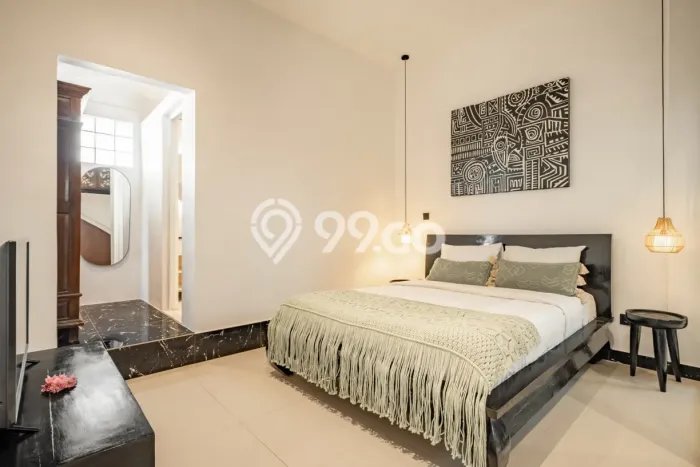 HARGA MENARIK! Vila di , Area 300m2m², Area Strategis dengan jalan bagus HARGA MENARIK! Vila di , Area 300m2m², Area Strategis dengan jalan bagus