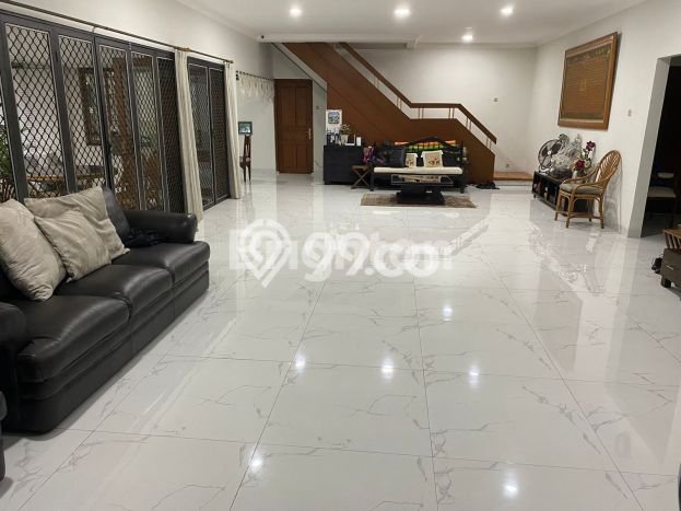 Rumah Eksklusif Dijual LT 690m2 di Kebayoran Baru, Jakarta Selatan Rumah Eksklusif Dijual LT 690m2 di Kebayoran Baru, Jakarta Selatan