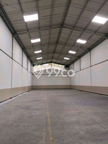 Disewakan Gudang Area Bisnis Kawasan Balaraja, Luas 576m2m², Siap Operasi Disewakan Gudang Area Bisnis Kawasan Balaraja, Luas 576m2m², Siap Operasi